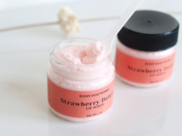 strawberry daiquiri lip scrub