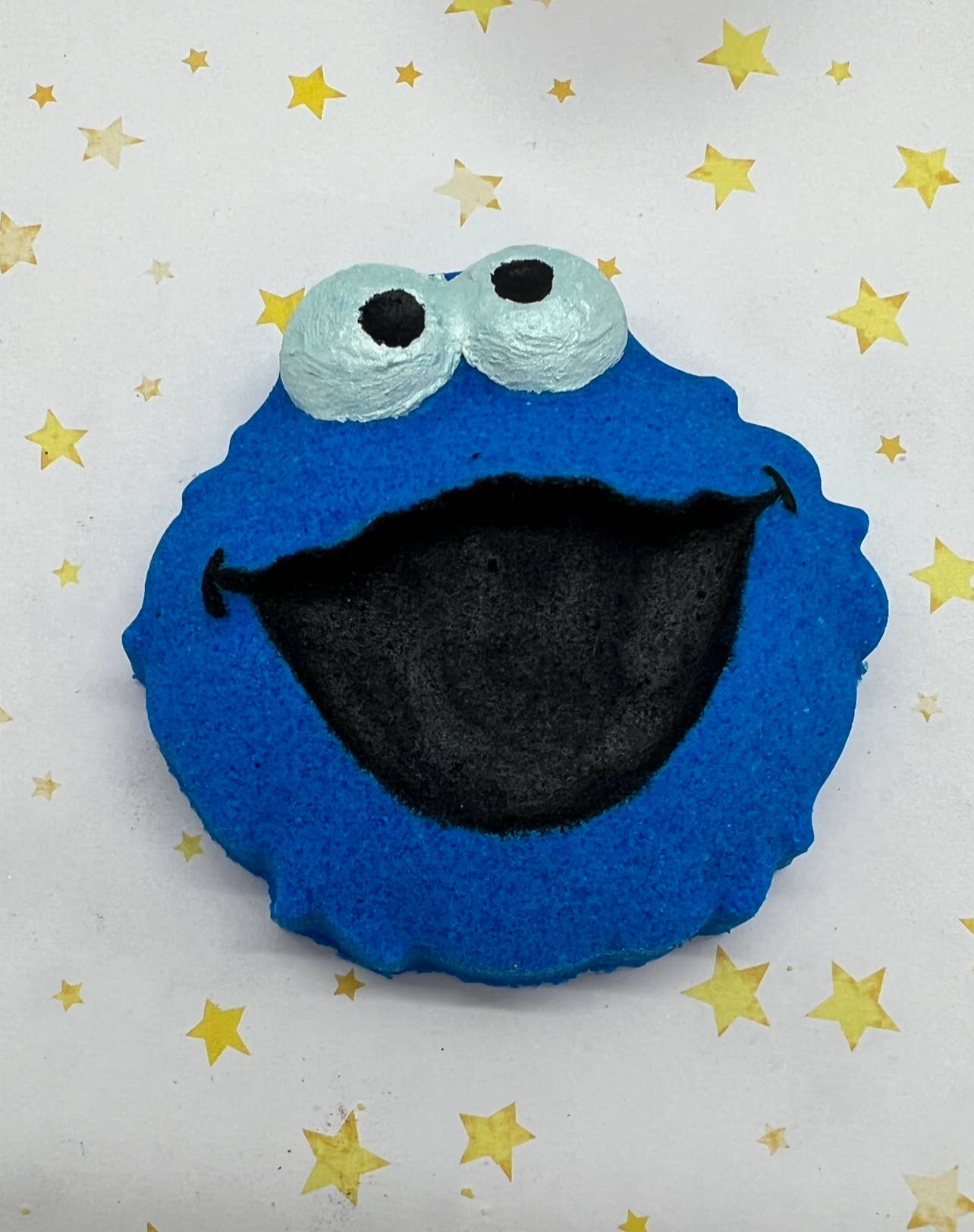 ivory anchors bath bomb: cookie monster 4oz