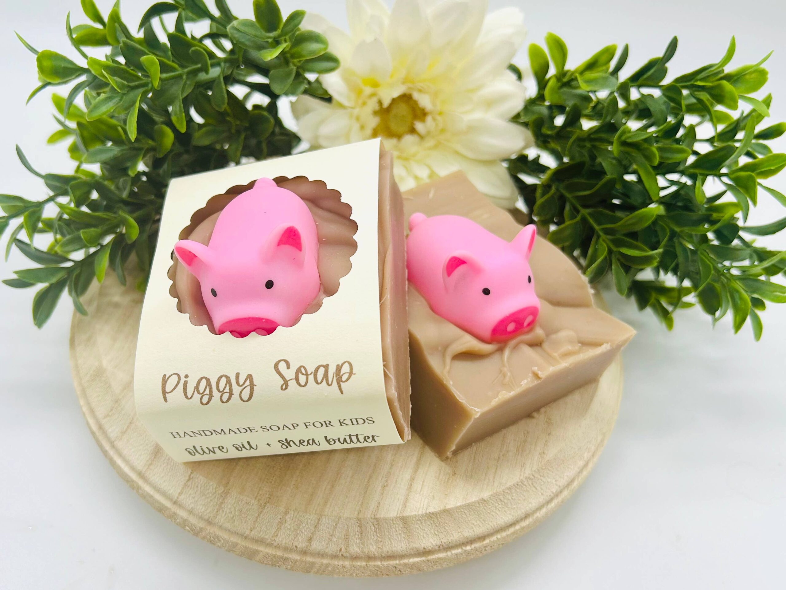 piggy handmade soap bar for kids: scented 4.2oz