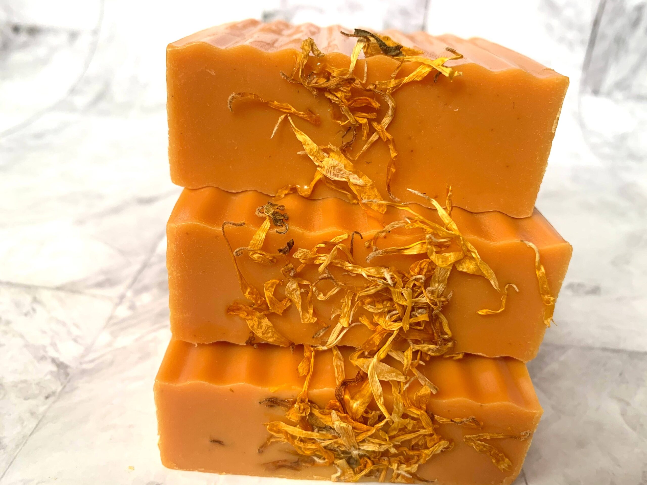 mellow melanin turmeric manuka honey brightening soap bar 4oz