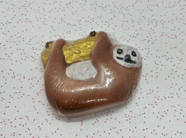 ivory anchors bath bomb: sloth 5.3oz