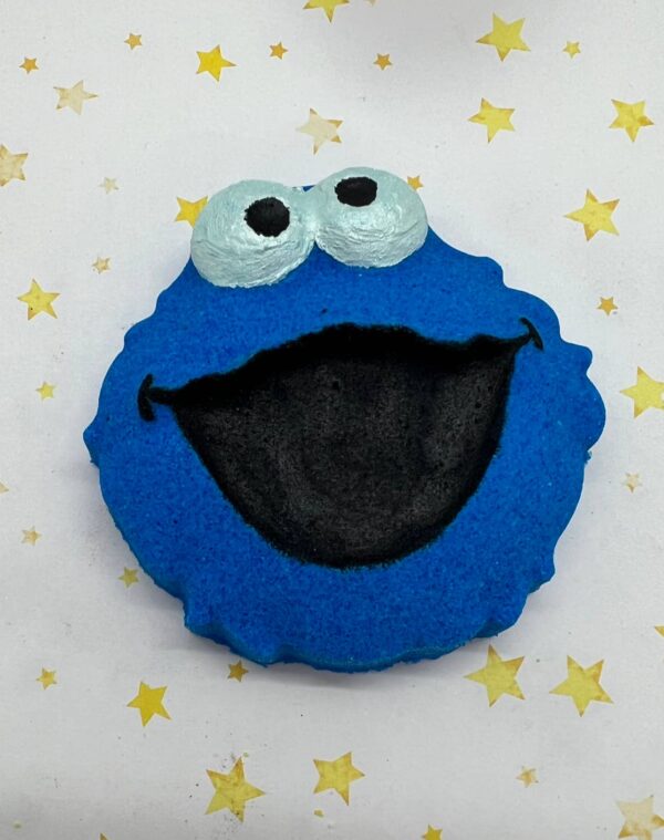 ivory anchors bath bomb: cookie monster 4oz