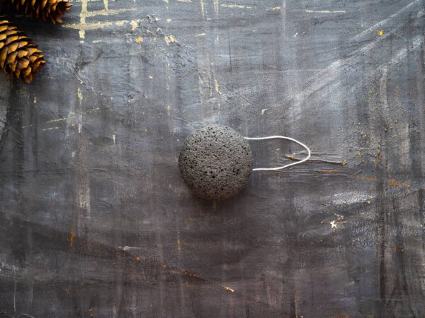 plantish konjac facial sponge charcoal